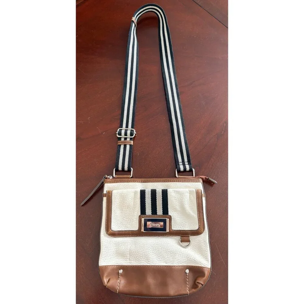 Chaps Classic White Faux Leather Coastal Preppy Summer Casual Crossbody Bag